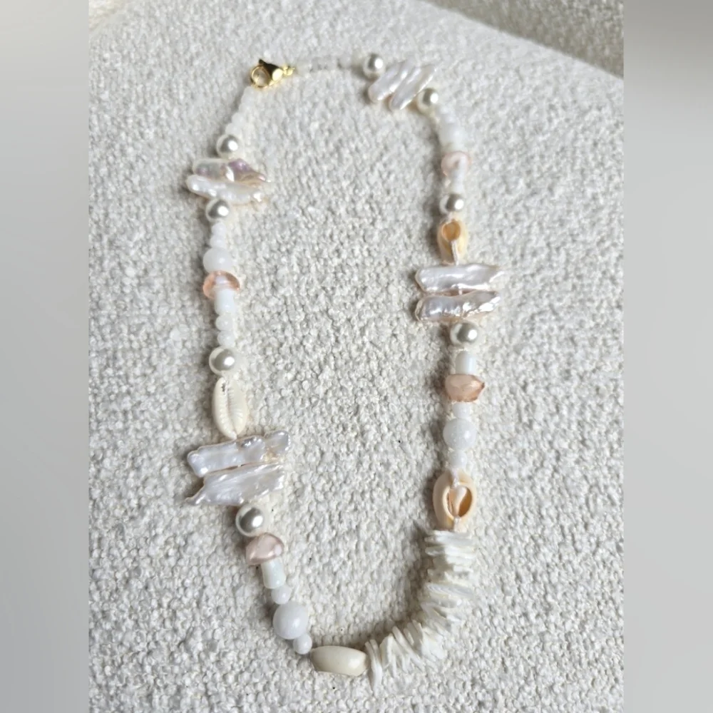 Free People × Galley Los Angeles,  Summertime Necklace -Beachy Pucca Ivory NWOT